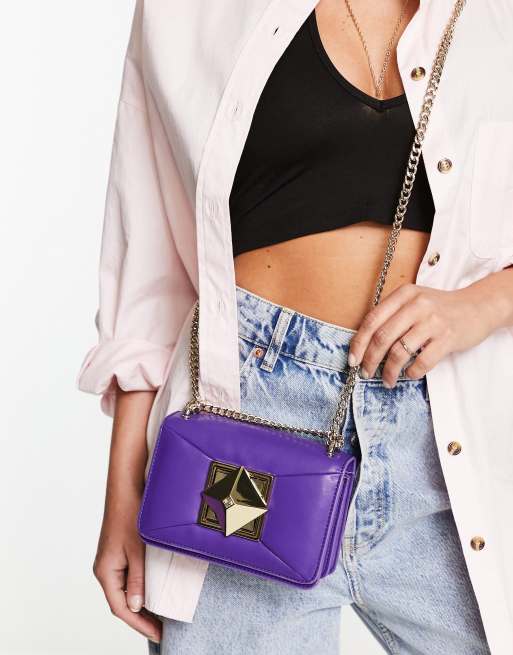 Steve Madden – Brune – Fioletowa torebka crossbody z dużym ćwiekiem