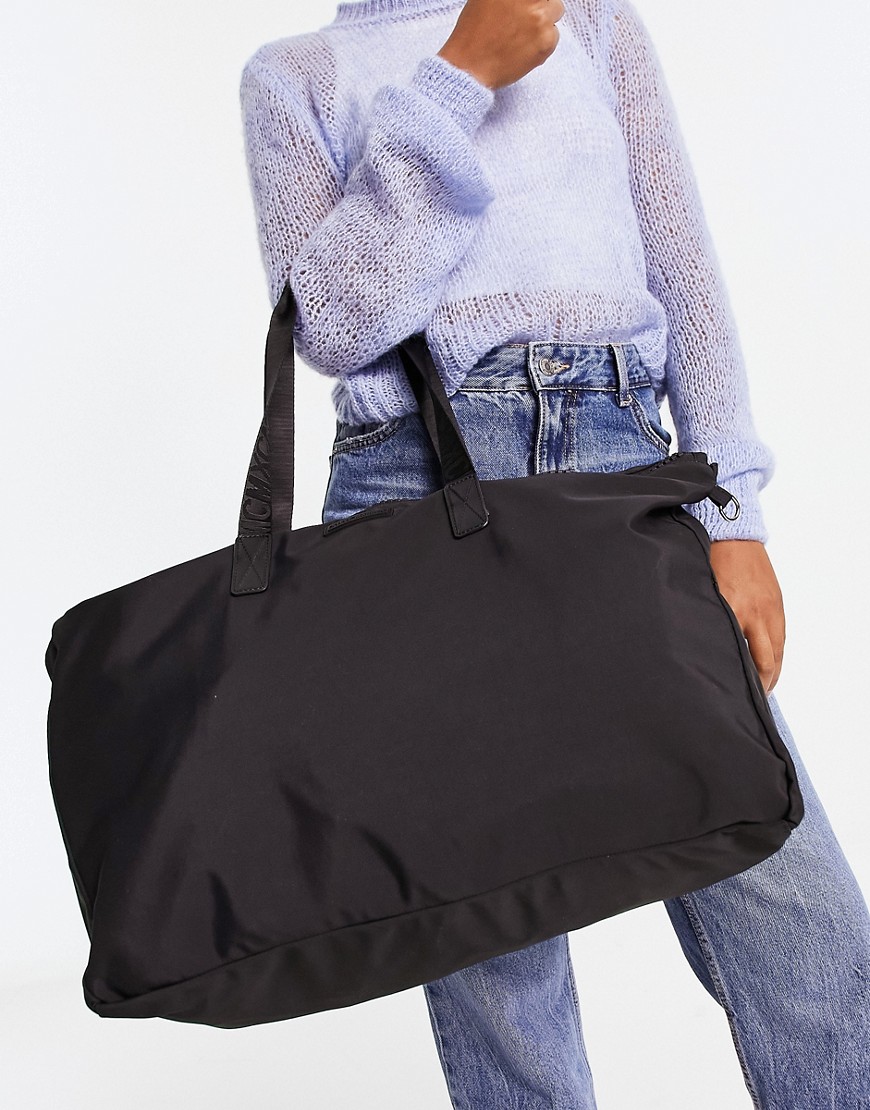 Steve Madden Bveneto Nylon Tote Bag With Detachable Pouch-Black