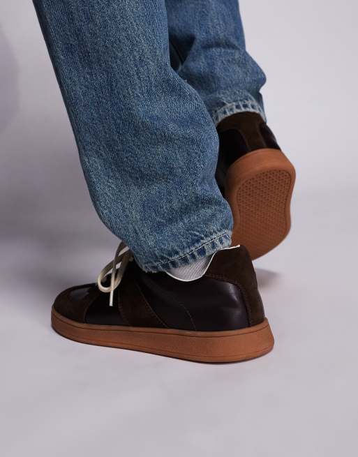Steve Madden Caelum gum sole trainer in brown, 4 of 5