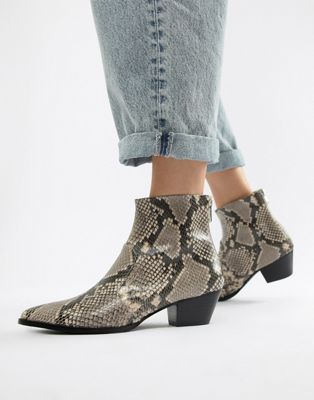 Women's Shoes Steve Madden JUSTICE Cut-Out Block Heel Ankle Booties SNAKE 