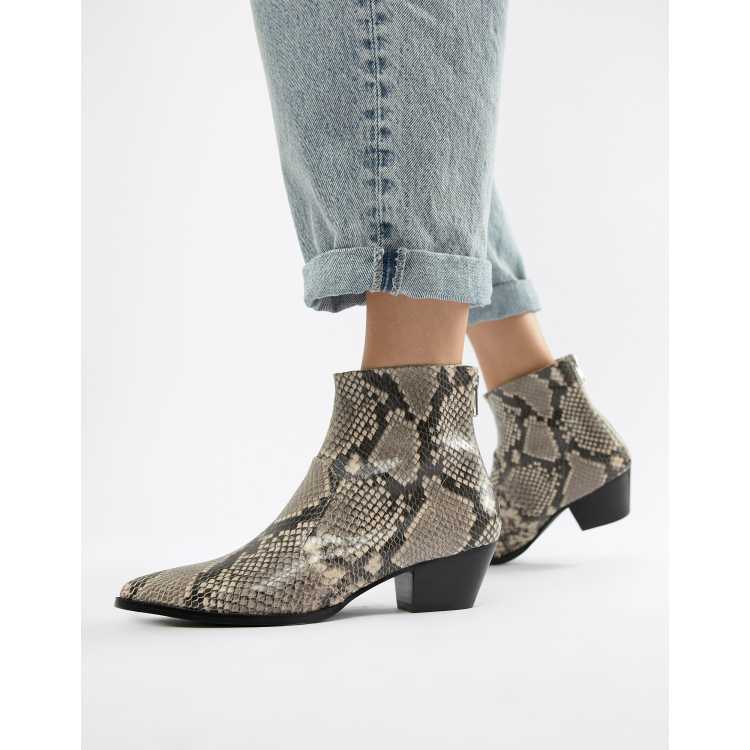 Steve madden cafe boot sale snake