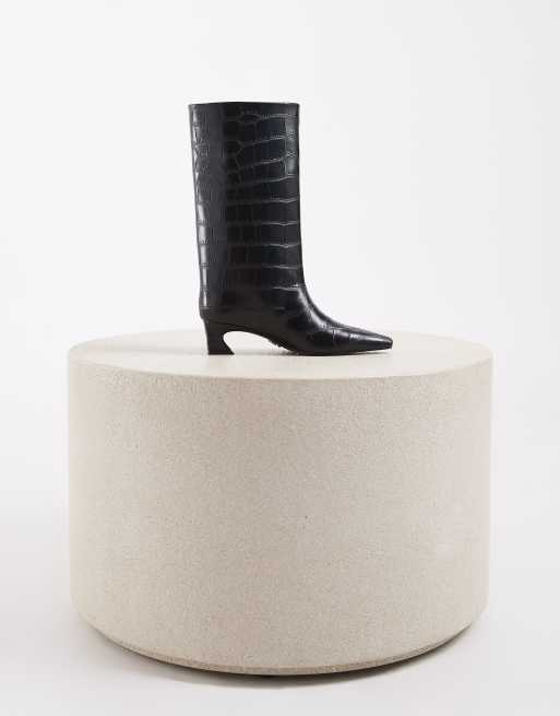 Steve Madden Carousel ankelstøvler med kitten-hæl, spids tå og midtankelhøjde i sort slangeskindslook, 4 af 4