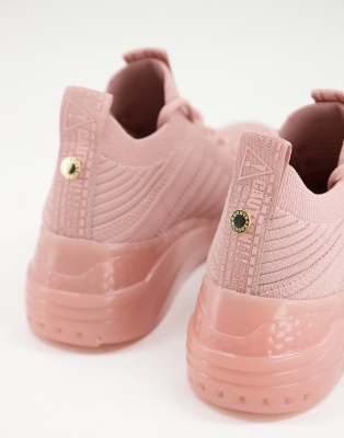 steve madden cello trainers