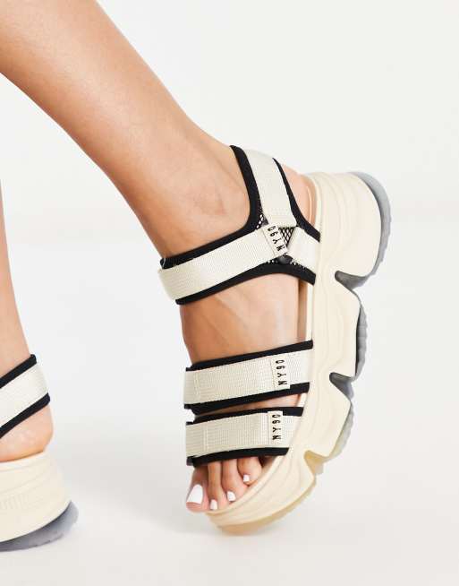 Steve madden store sport sandal