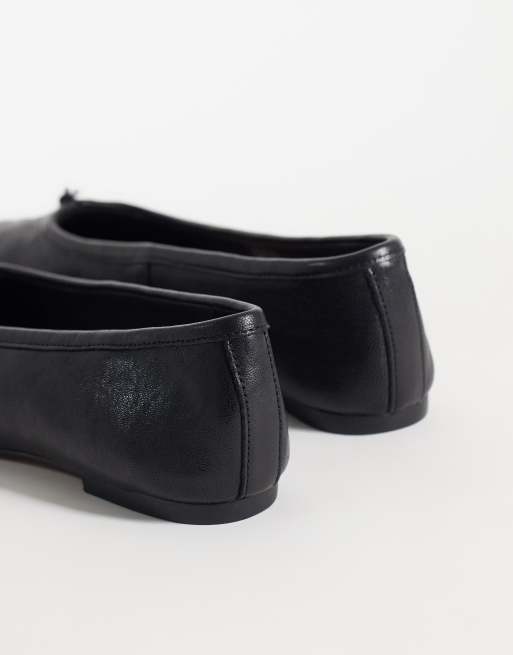 Steve Madden Cipher Ballerinas mit geteilter Spitze aus schwarzem Leder, 4 von 4