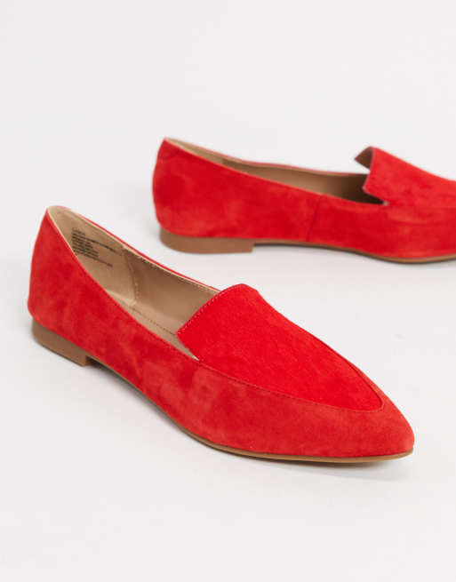 Red pointed hot sale flat shoes