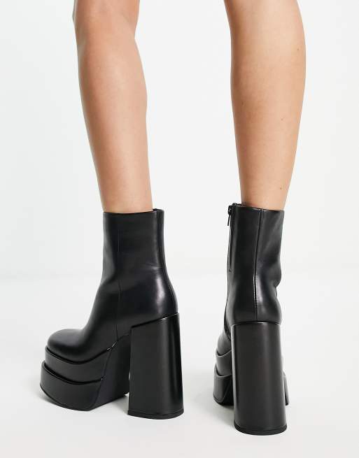 Steve madden black 2025 leather bootie