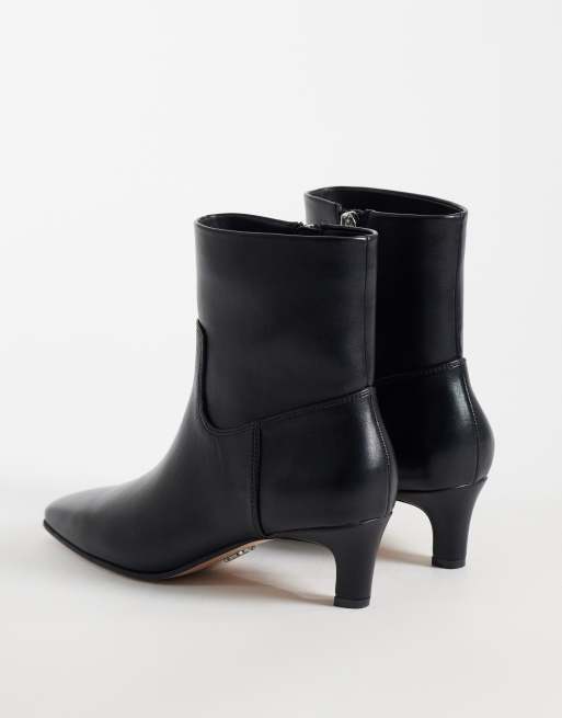 Steve Madden - Davis - Halfhoge enkellaarzen met kitten hakken in zwart, 4 van 4