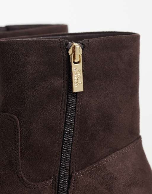 Steve Madden – Davis – Mörkbruna, halvhöga ankelboots med taxklackar, 3 av 4