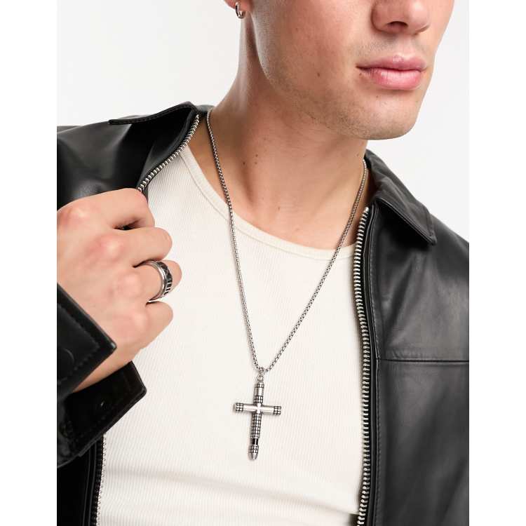 Steve Madden detailed cross necklace in silver