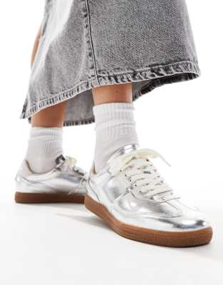 Steve Madden Emporia Trainers In Silver Metallic - Discount £45