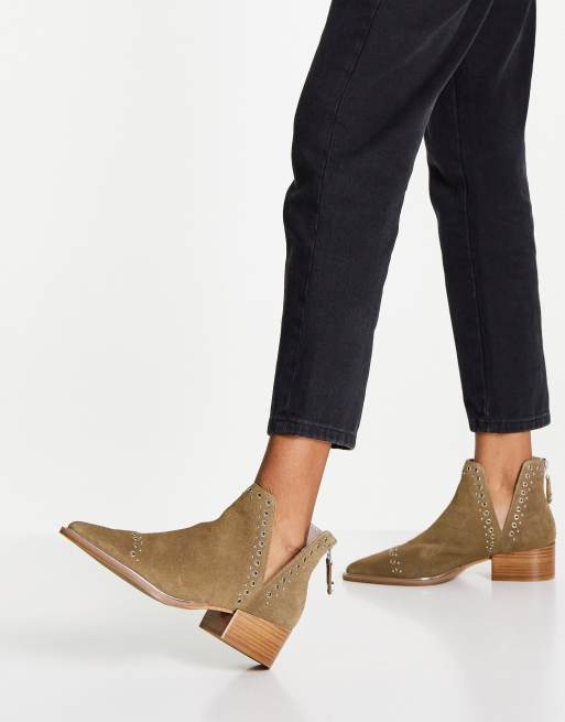 Steve madden cheap tan ankle boots