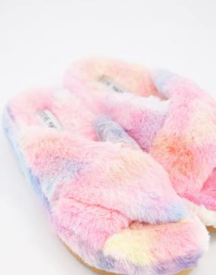 steve madden rainbow fuzzy slippers