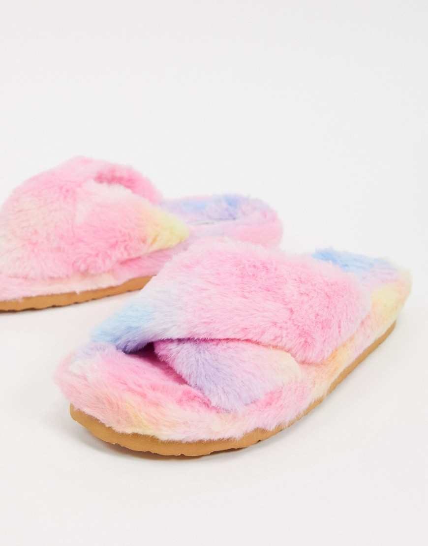 Steve Madden Fuzed slip on fluffy slipper in pink