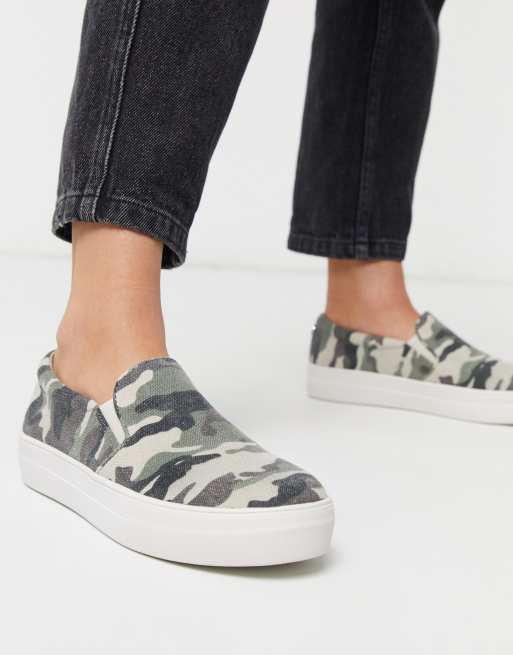 Steve madden camo hot sale tennis shoes