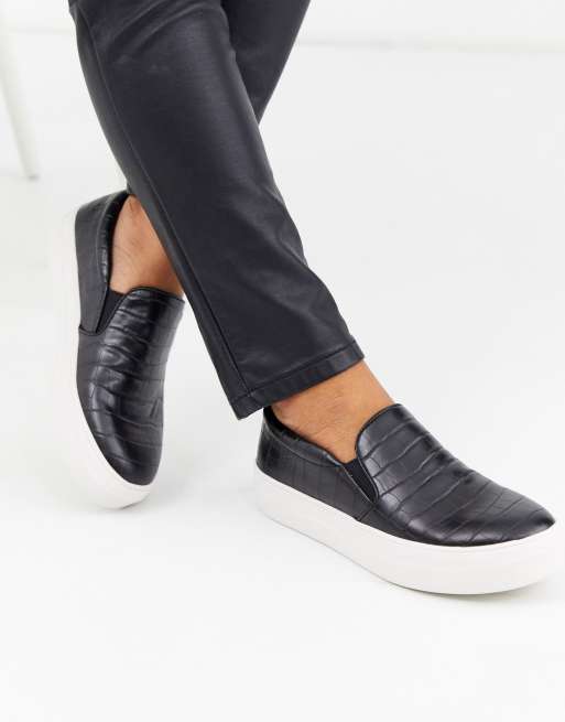 Steve madden black store slip on shoes