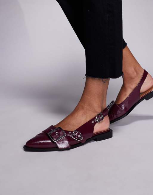 Steve Madden - Grezly - Scarpe color ciliegia scuro con cinturino posteriore e fibbie