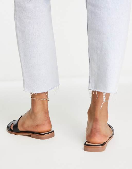 Steve Madden Hayden flat sandals in black ASOS