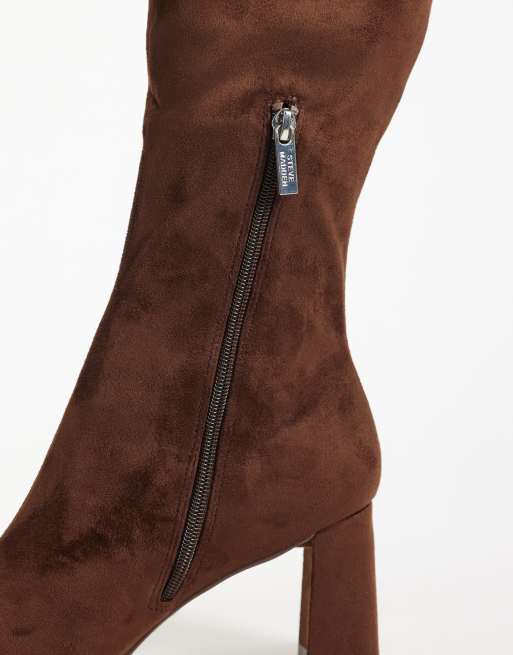 Steve Madden Holly block heeled knee boots in brown suede, 3 of 4