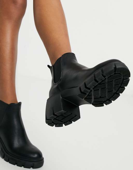 Steve Madden Howler chunky mid heeled ankle boot in black ASOS