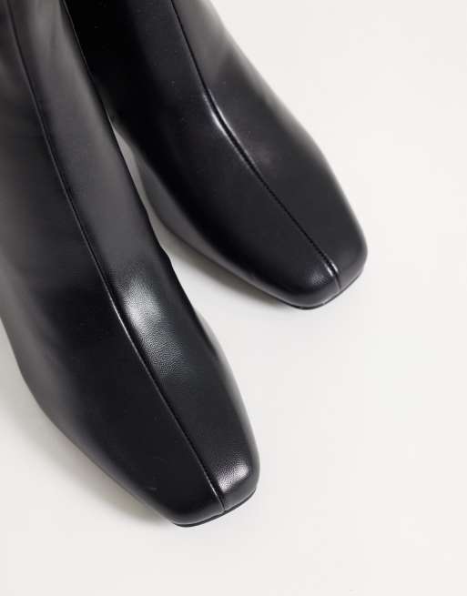 Steve Madden Hurst block heeled mid ankle boots in black leather, 3 of 4