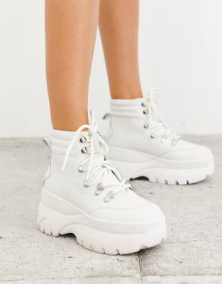 steve madden boots white