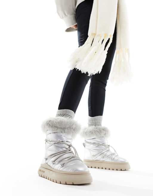 Steve Madden – Ice-Storm – Srebrne śniegowce ze zdobionymi sznurówkami, 3 z 4