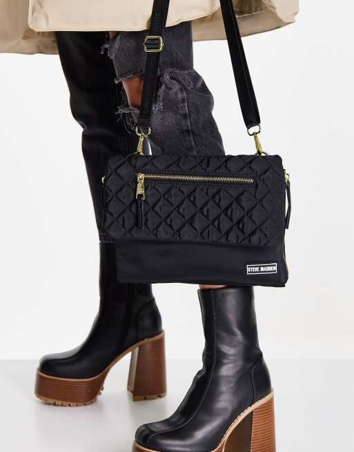 Steve Madden – Jodie – Svart axelremsväska med kviltat viklock