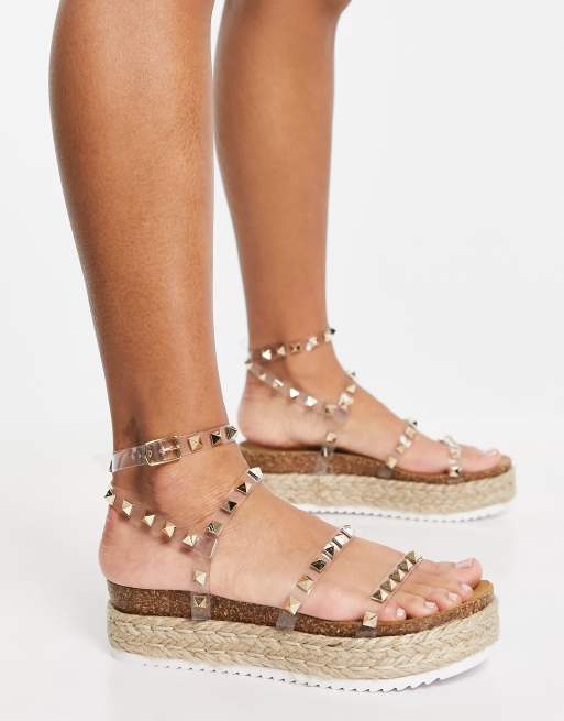 Steve Madden – Kailee – Płaskie sandały espadryle z przezroczystymi paskami i ozdobnymi ćwiekami