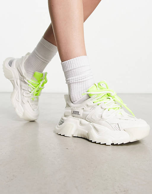 Steve Madden Kingdom chunky trainers in white/silver | ASOS