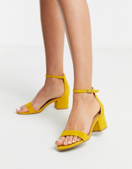 Steve Madden leather block heeled sandal in yellow