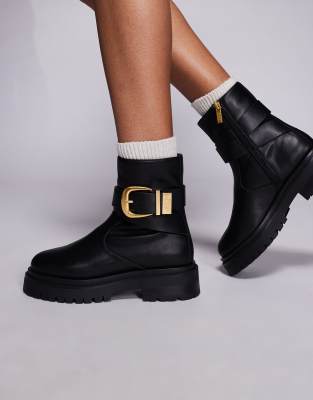 Steve Madden Steve Madden Lexs buckle detail low ankle boots in leather black