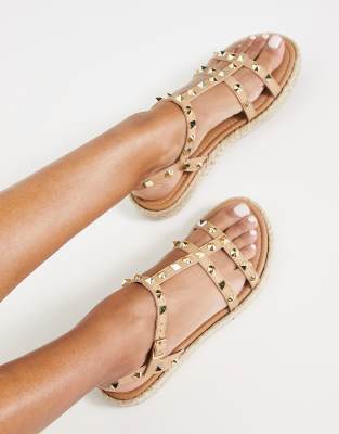 Steve Madden Libera studded sandals in tan - ASOS Price Checker