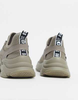 steve madden match chunky trainers in light taupe