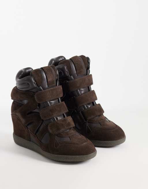 Steve Madden Mavis wedge trainers in dark brown suede, 2 of 5