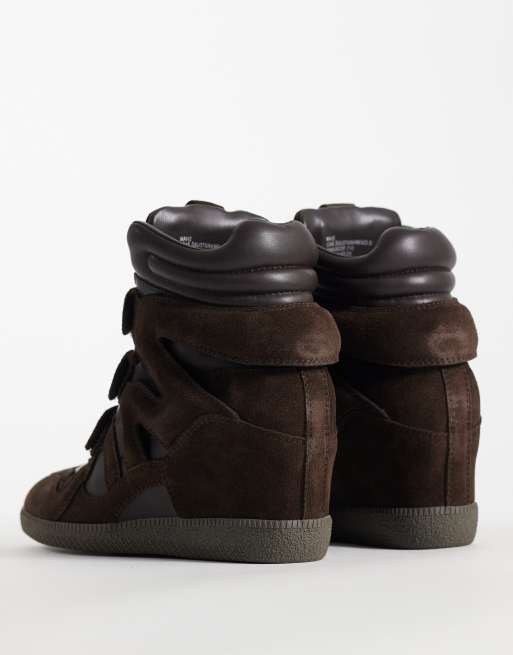 Steve Madden - Mavis - Zapatillas de deporte marrón oscuro con cuña de ante, 4 de 5
