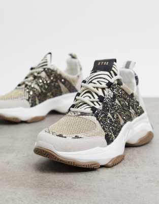 tan chunky trainers
