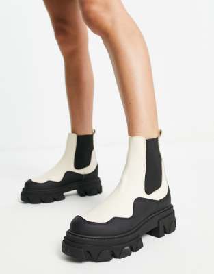  Merilyn chunky boots in bone