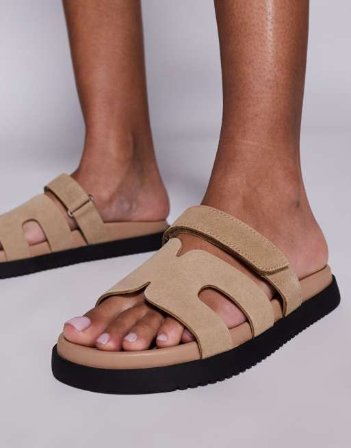 Steve Madden Missile sandals with straps in faux suede taupe ASOS