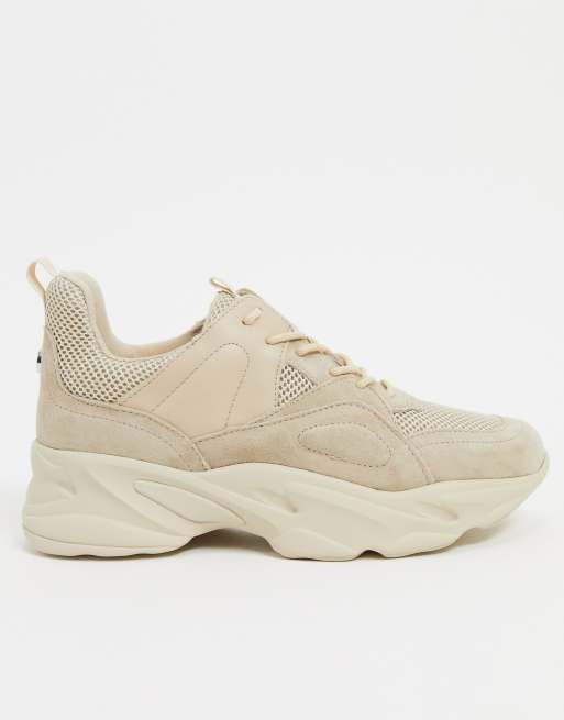 steve madden maximus chunky trainer in tan snake