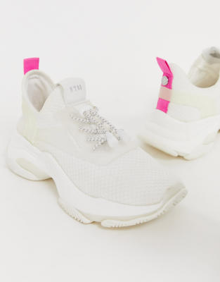 steve madden myles white