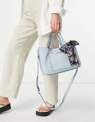 light blue steve madden purse