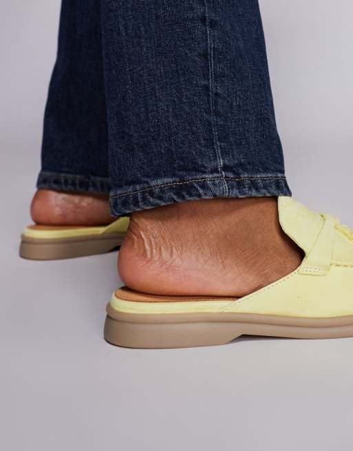 Steve Madden Patrizia mule loafers in yellow suede, 3 of 4