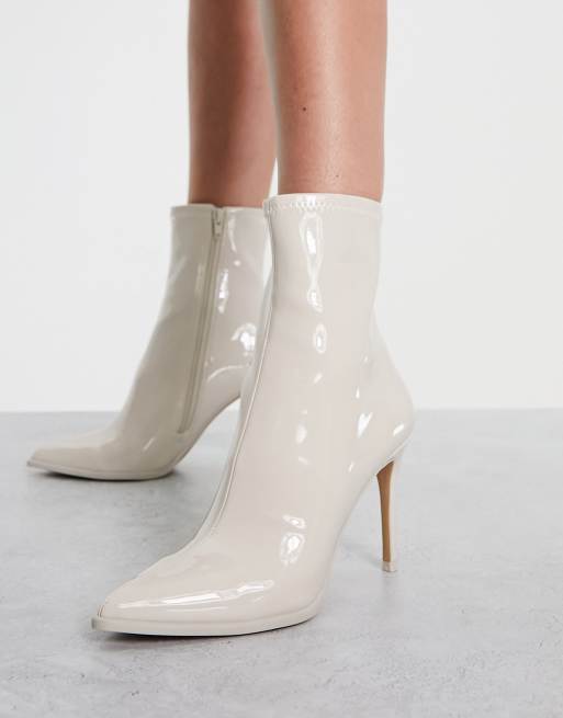 Steve Madden pazz heeled ankle boot in bone patent