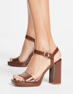 Steve Madden persepolis heeled sandals in cognac patent