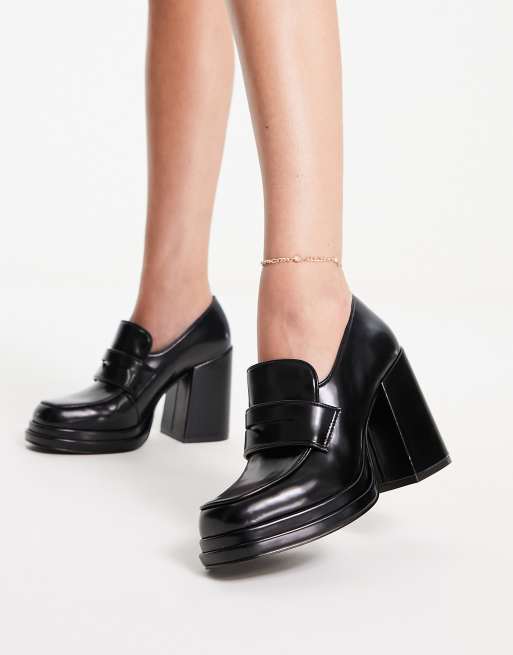 Steve madden store patent leather loafers