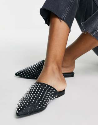 Steve Madden Pinpoint slip on studded shoes in black