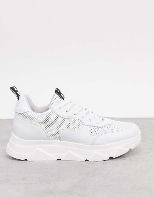 Steve madden white leather 2024 sneakers