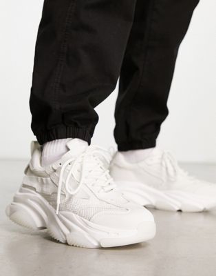  Possess chunky trainers 