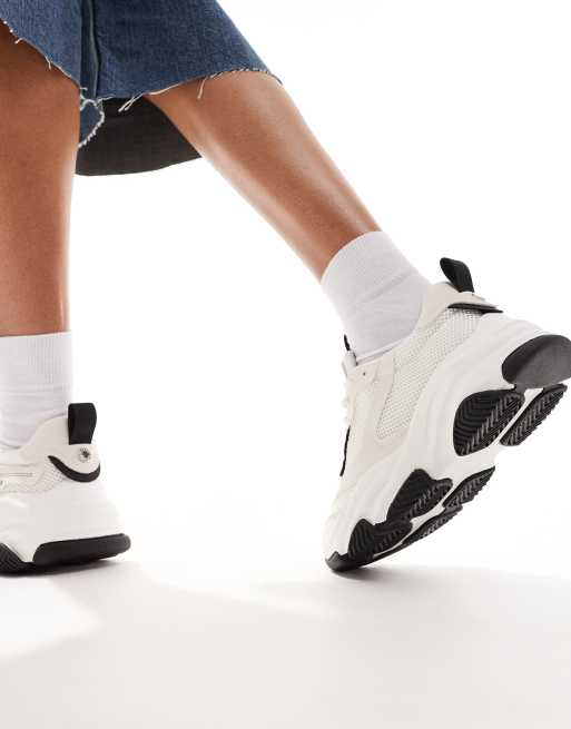 Outfit Ideas Outfits Nike Socks And Heels White Colour Block Mesh